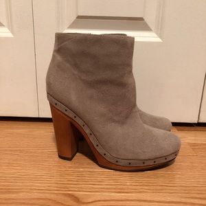 Joie gray suede bootie. Size 38. 4 in heel